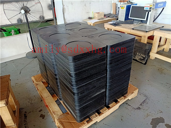 HDPE or UHMWPE crane stabilizer pads