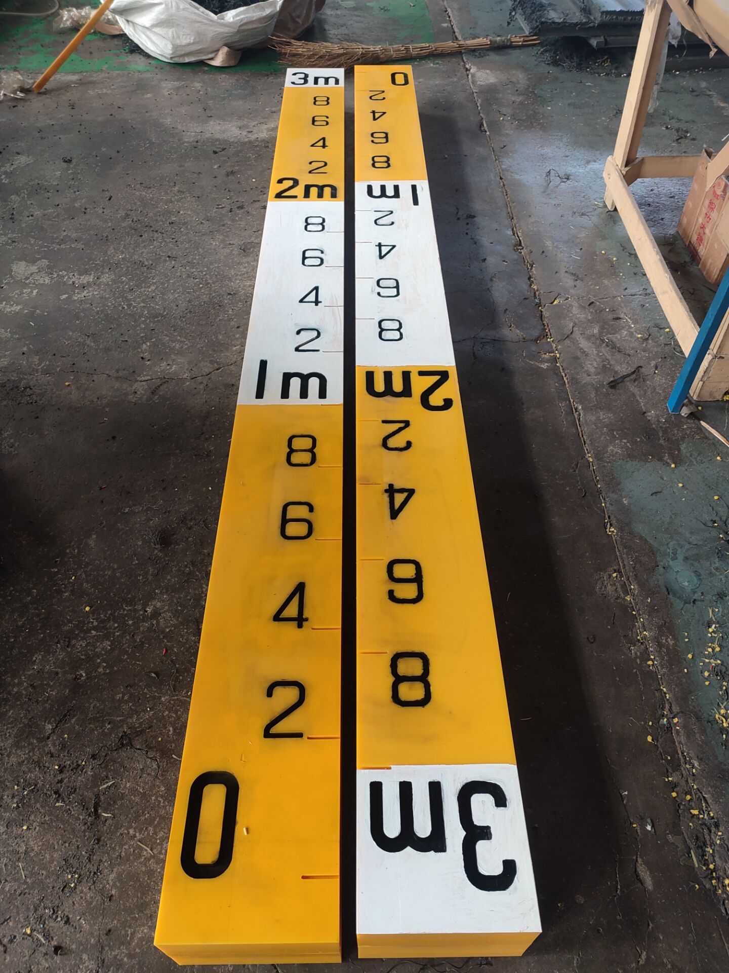 HDPE sliding Fender strips