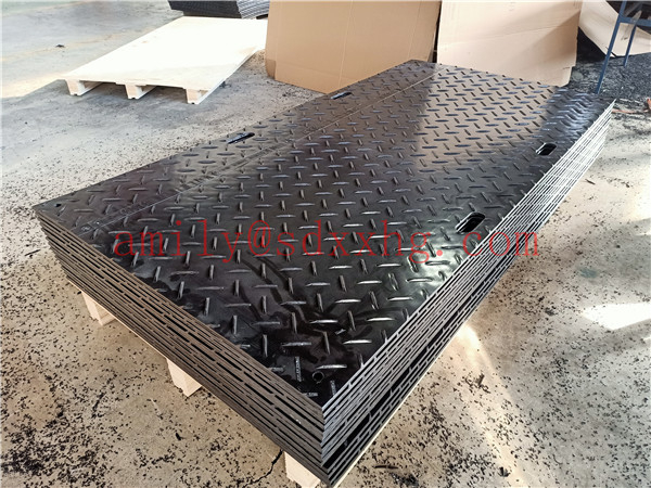 High density polyethylene anti-slip floor protection mats