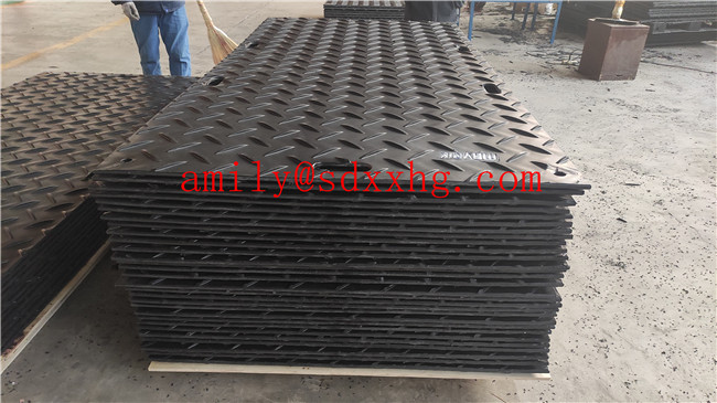 Fire-retardant HDPE ground protection mats